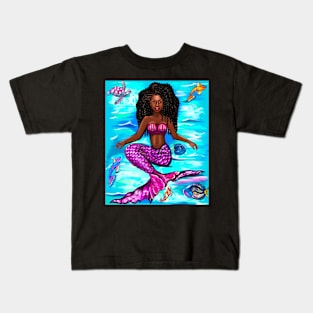 mermaid twist out , brown eyes curly Afro hair and caramel brown skin Kids T-Shirt